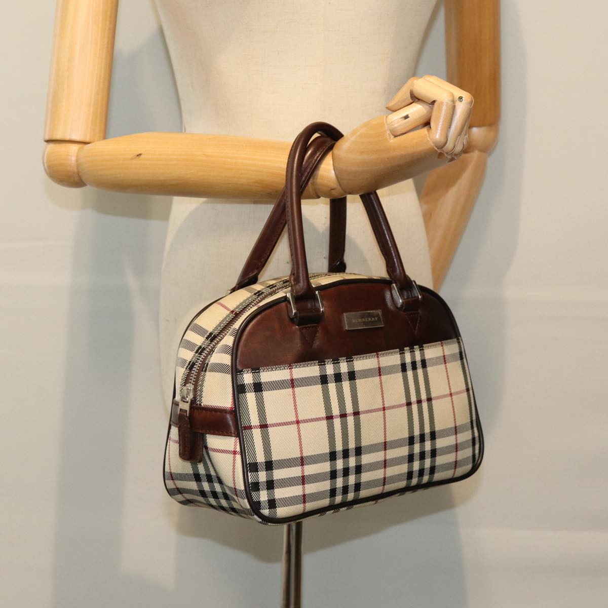 BURBERRY Ho  Check Handbag