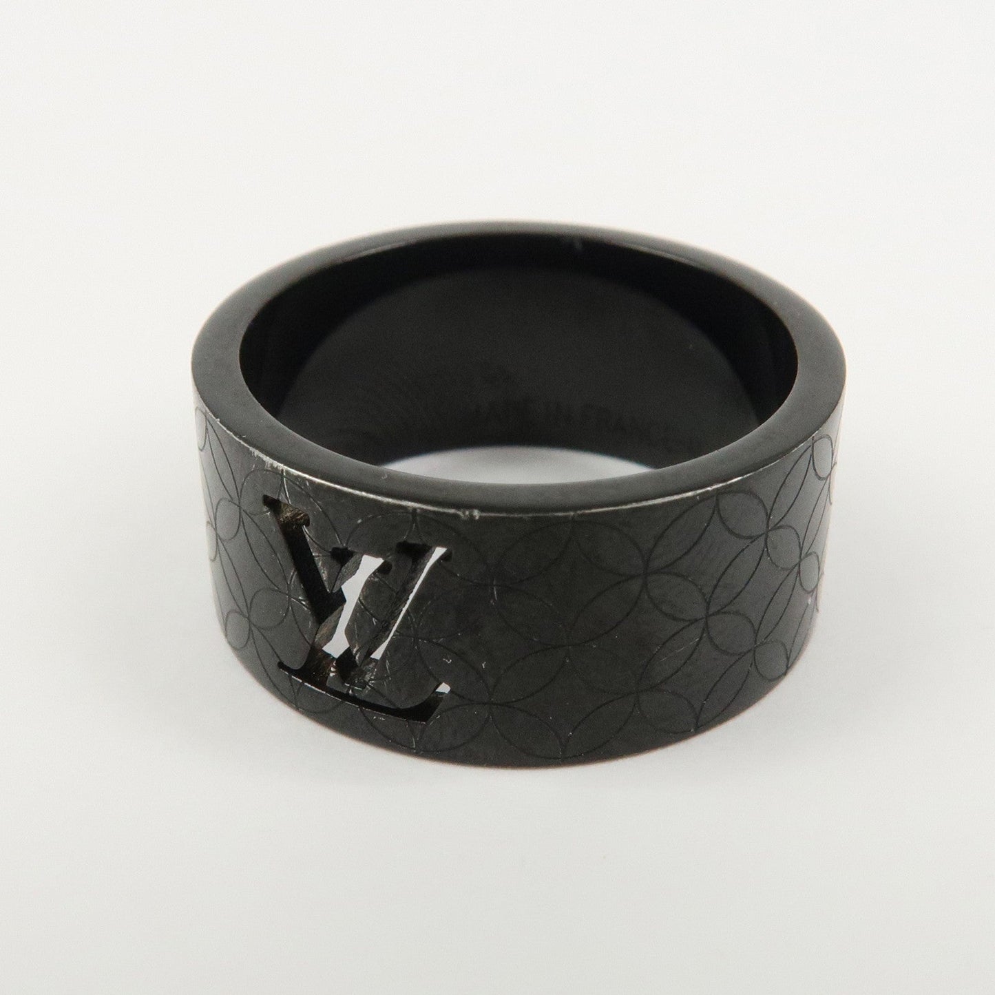 Louis Vuitton Burg Champs ??ys??es Metal Ring Black M66110