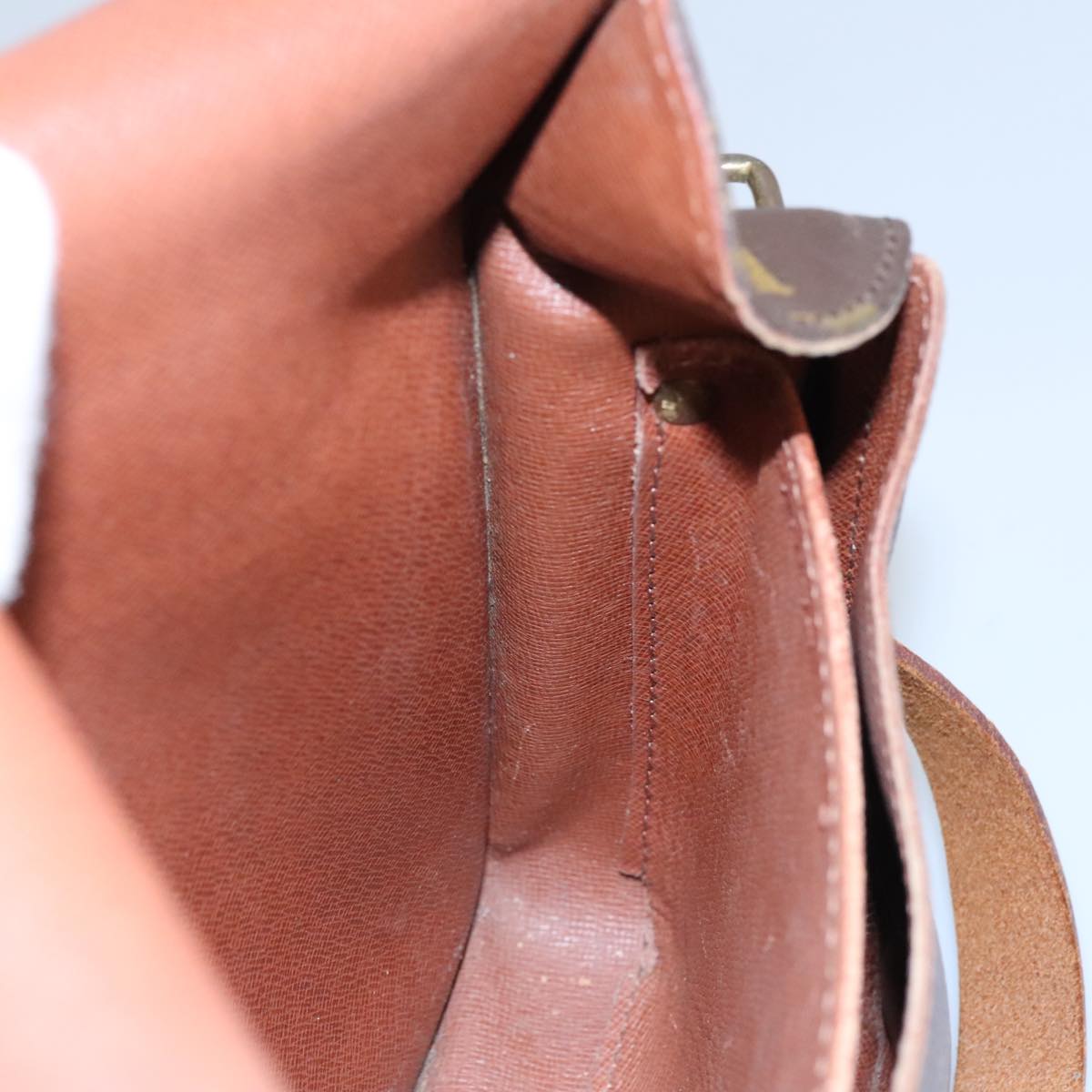 Louis Vuitton Cartouchière