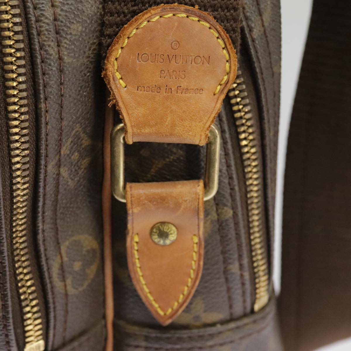 Louis Vuitton Reporter