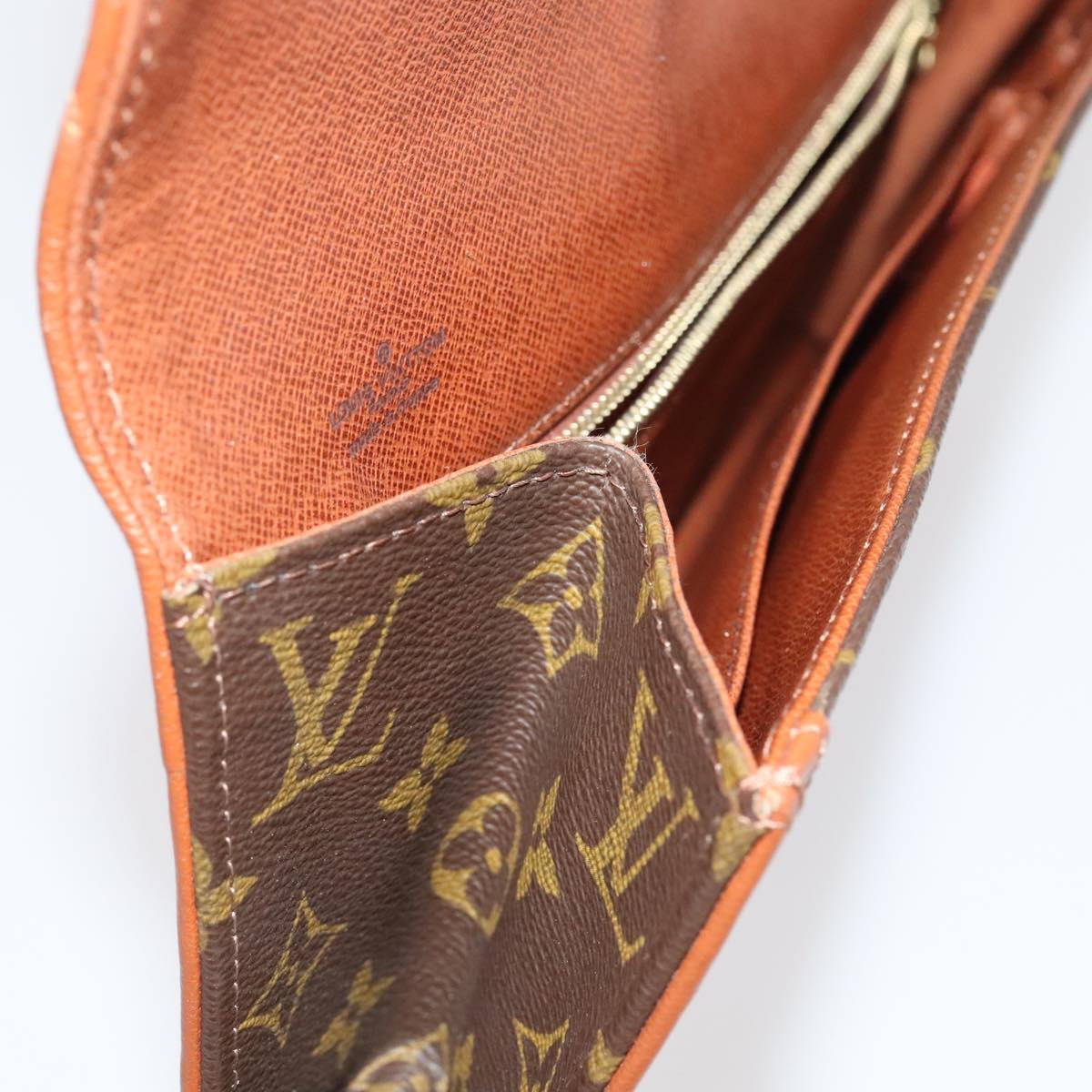 Louis Vuitton Pochette Dame