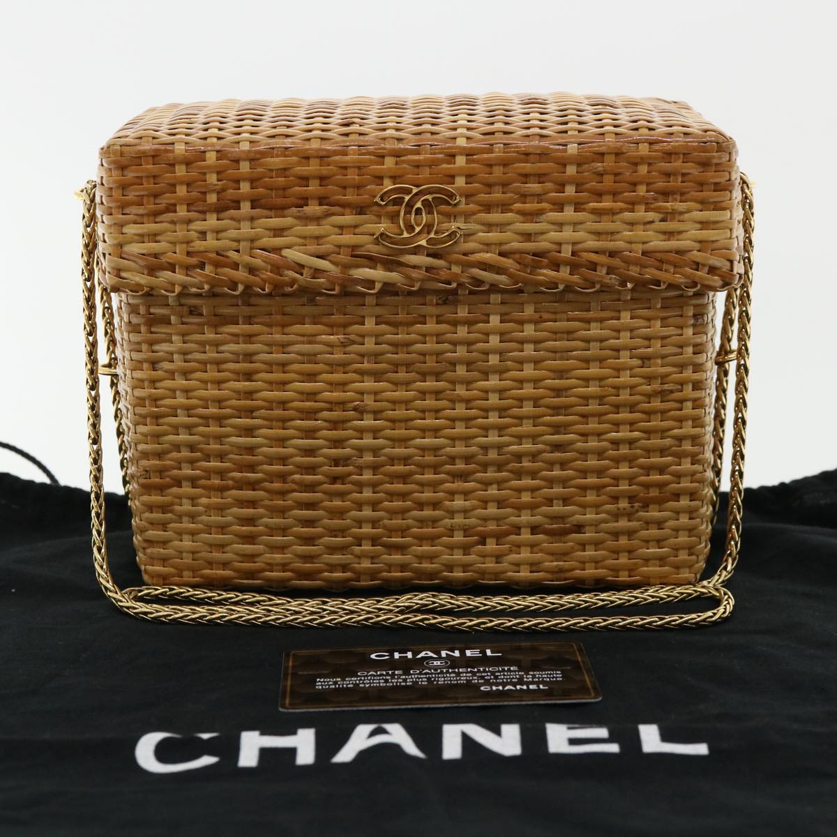 CHANEL  Shoulder Bag
