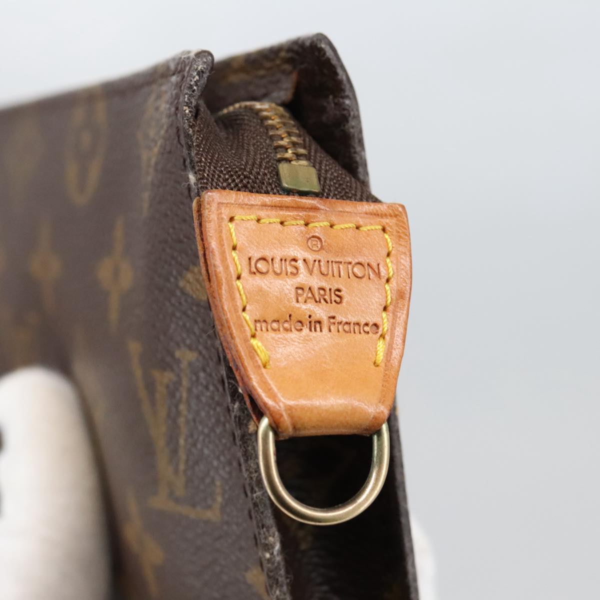 Louis Vuitton Pochette Accessoire