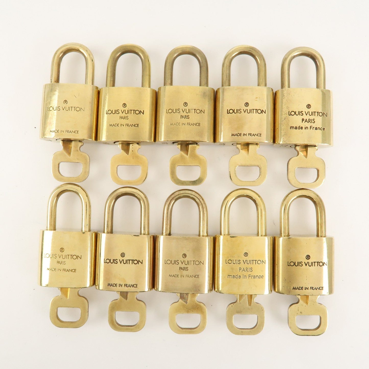 Louis Vuitton Set of 10 Lock & Key Cadena Key Lock Metal Gold  d