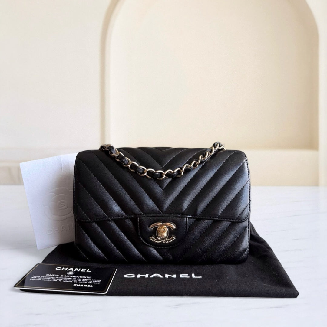 Chanel Classic Flap Mini - Quilted Lambskin Black Gold Hardware Series 26