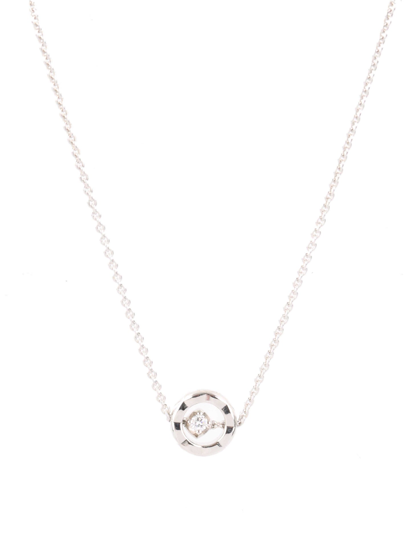 Chanel Coco Crush White Gold Bracelet with Diamond.