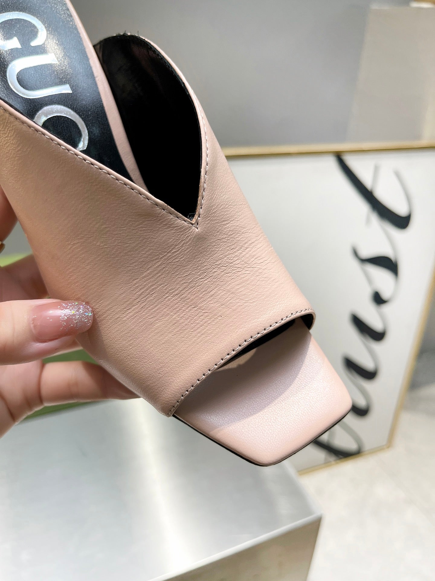 New 1:1 rep GCI HIGH HEELS 040