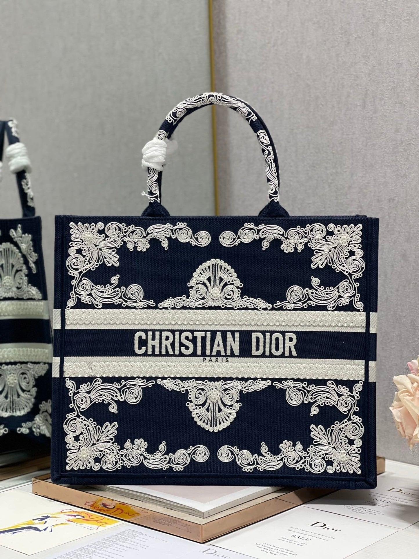 Top Quality MeTop Qualityum Book Tote Blue and White Cornely Embroidery, Blue, For Women Womens Handbags, Shoulder Bags, 42cm CD M1286ZTZB_M928