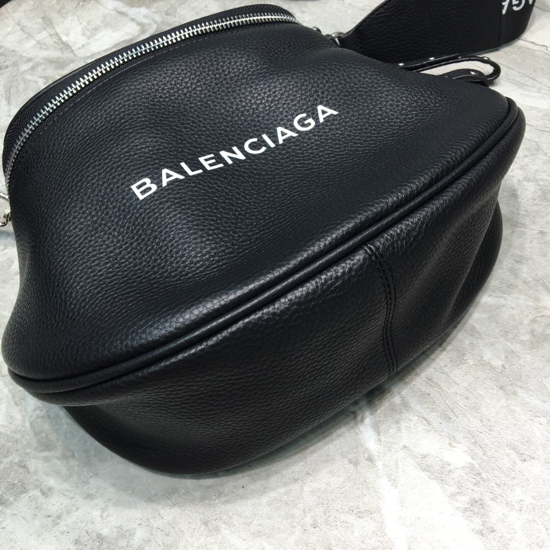 Top Quality Sling Bag In Black, For Women,  Bags 9.1in/23cm
