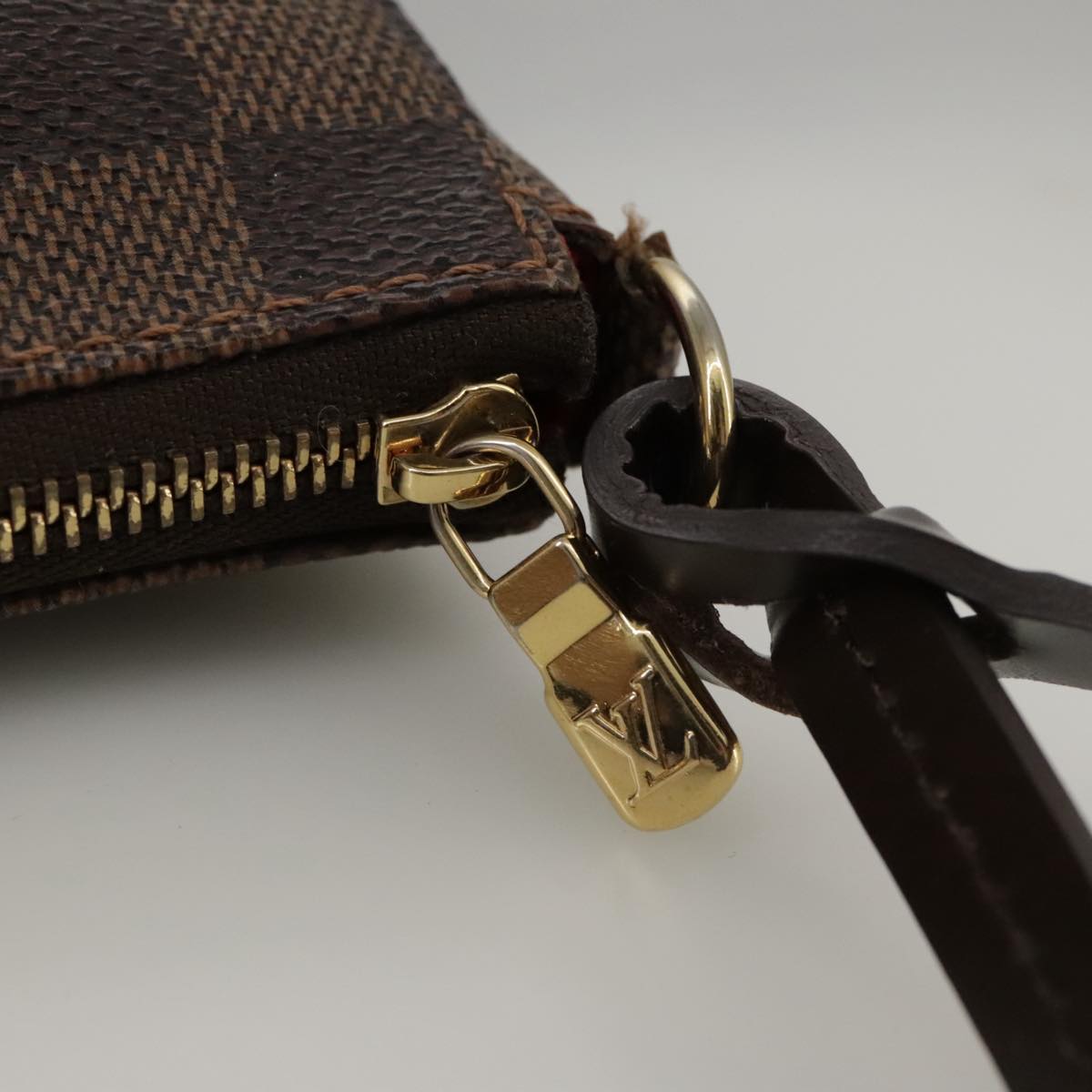 Louis Vuitton Pochette Accessoire