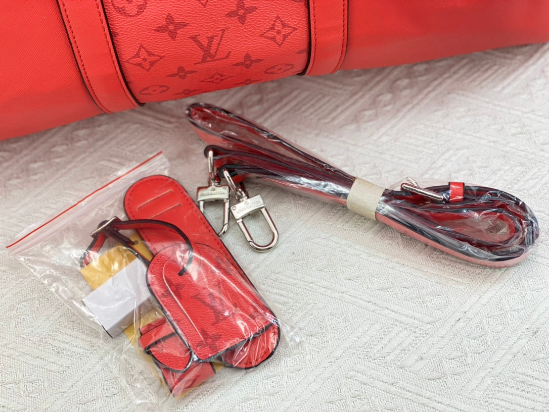 EN - New 1:1 rep  Bags LUV 673
