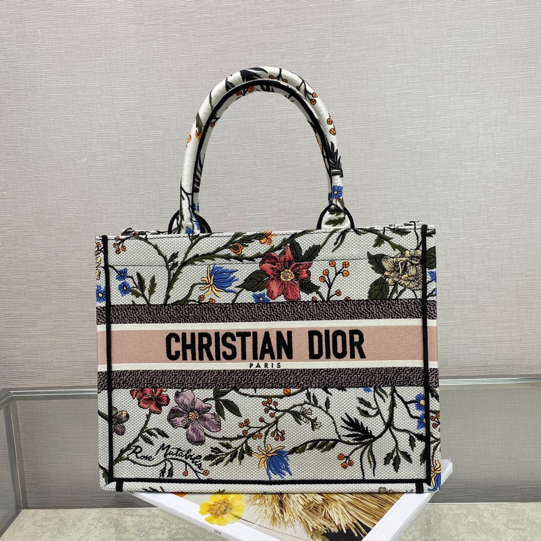 Top Quality MeTop Qualityum Book Tote Bag By Maria Grazia Chiuri For Women 14in/36cm CD