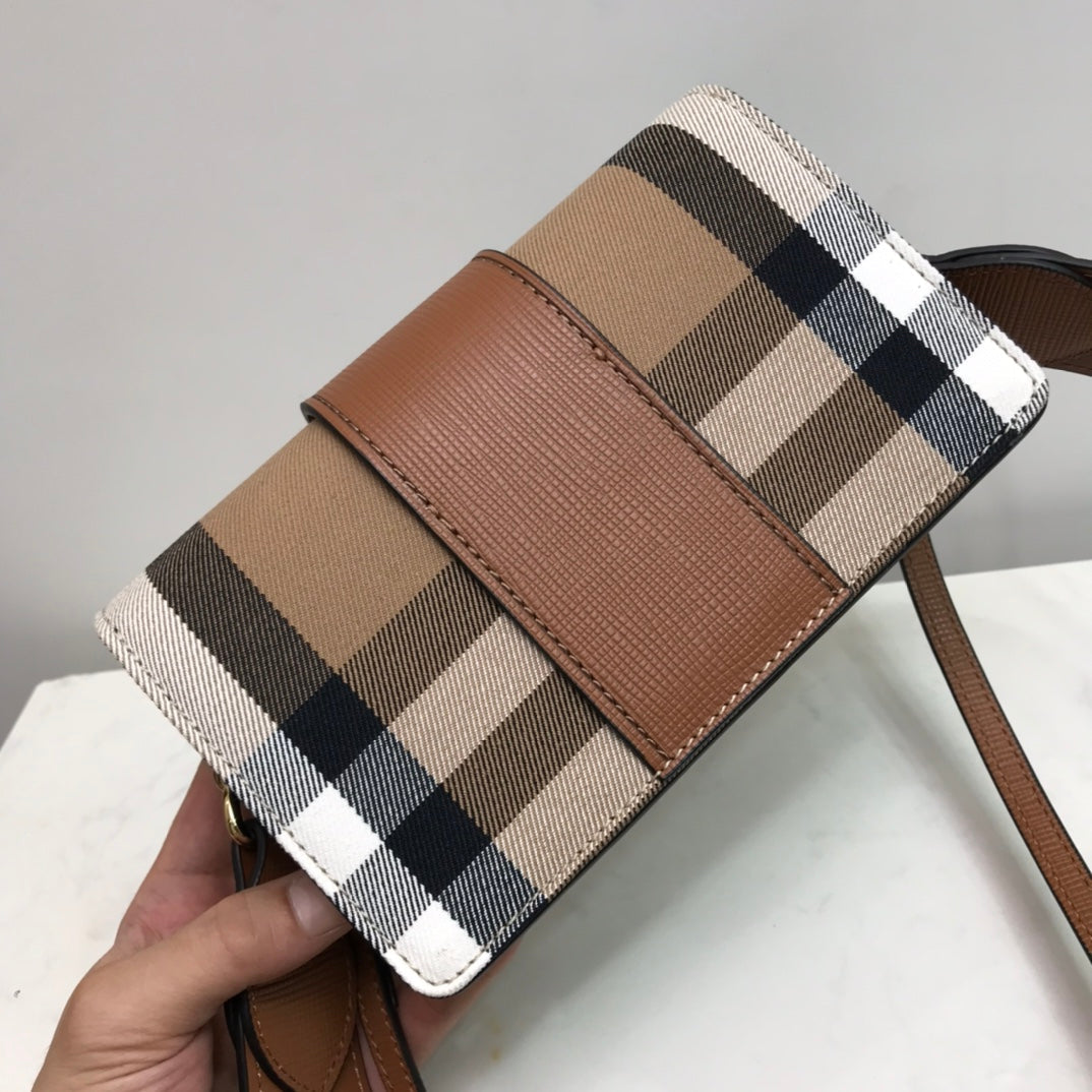 Top Quality Small Bridle Ho Check And Buckle Crossbody Brown For Women, Bags 7.8in/20cm