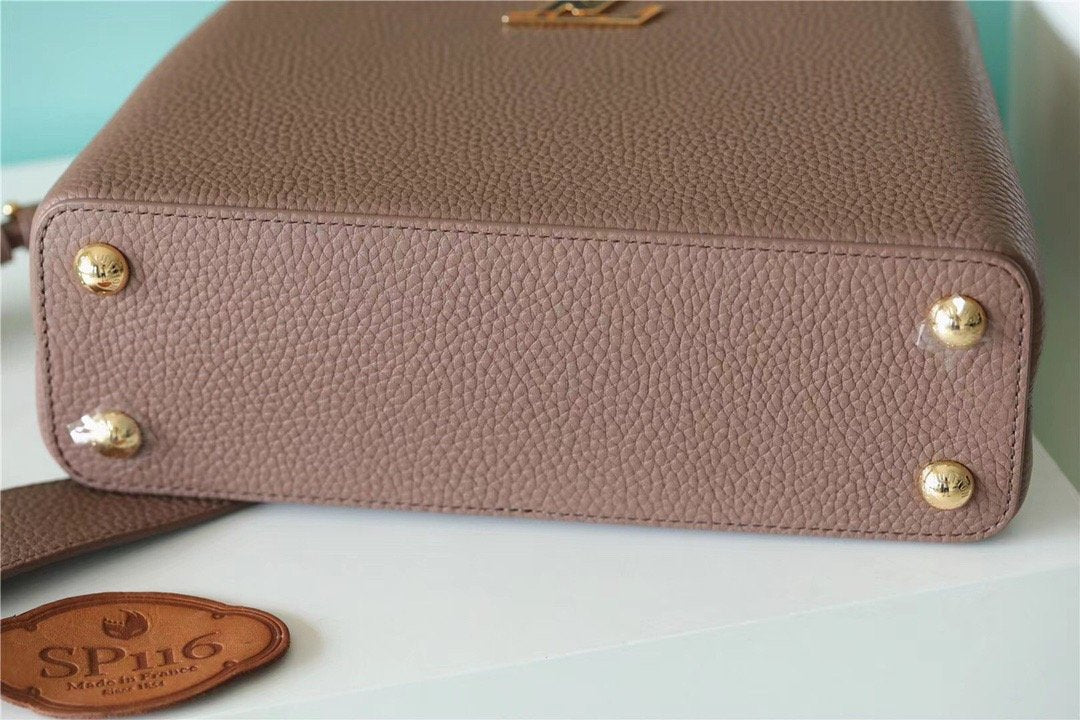 Top Quality Capucines BB Taurillon Light Brown For Women,  Shoulder And Crossbody Bags 26cm/10.6in Top Quality