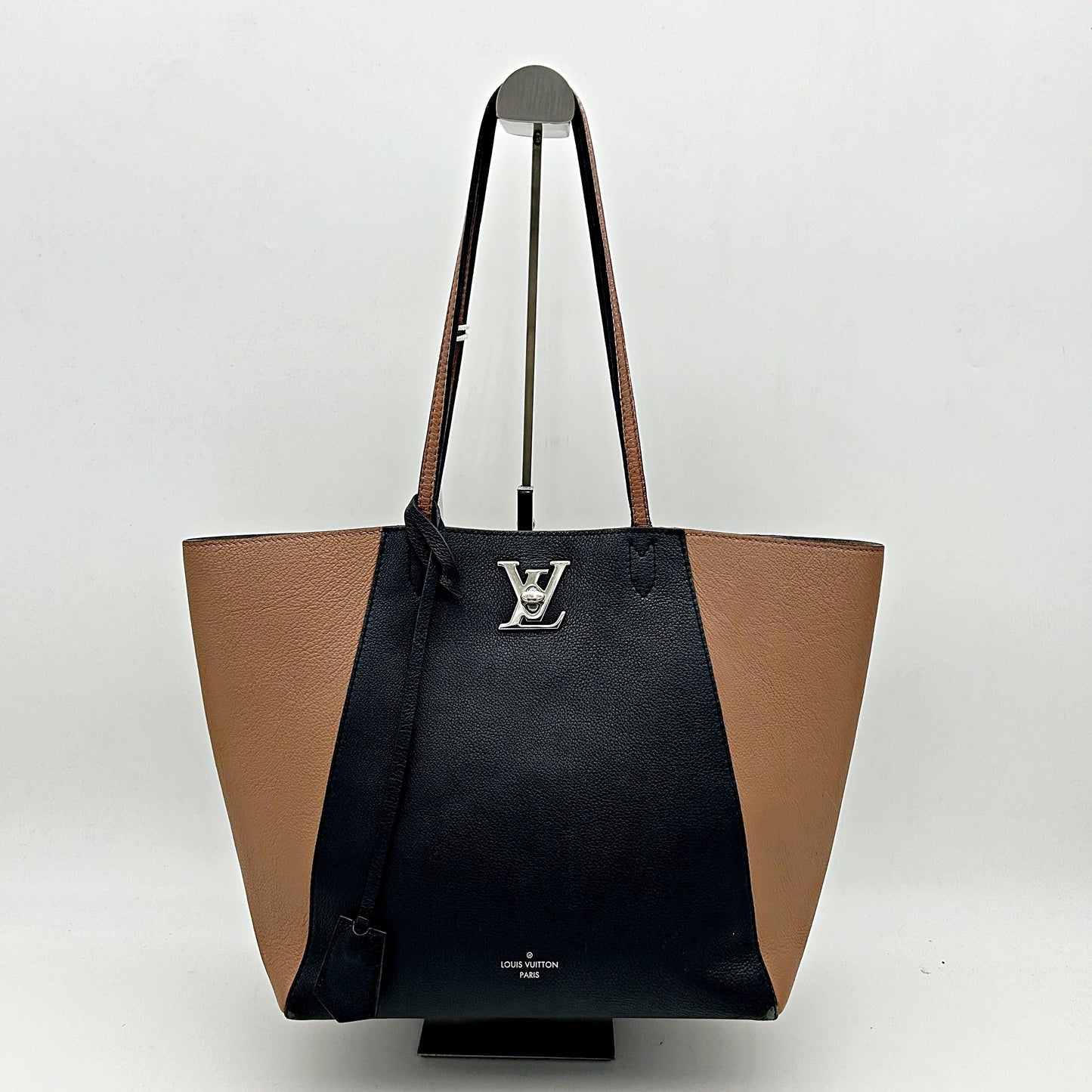 LOUIS VUITTON Calfskin Lockme Cabas Bois de Rose Black 1521854 | FASHIONPHILE LA13549