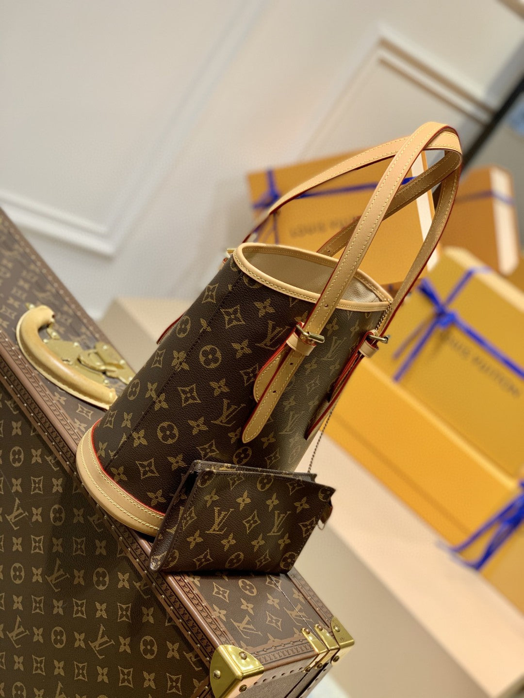 Top Quality Petit Bucket Bag Monogram Canvas For Women, Womens Handbags, Womens Shoulder Bags 10.2in/26cm Top Quality M42238