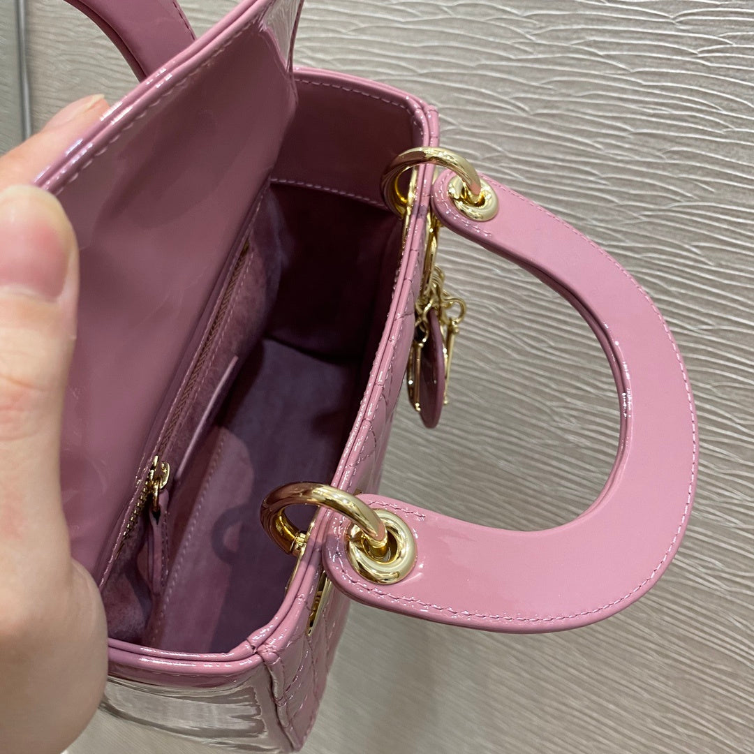 Top Quality Mini Lady Bag with Chain Gold Toned Hardware, Coral Pink, For Women Womens Handbags, 18cm CD