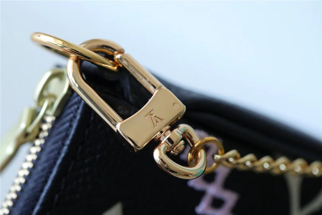Top Quality Mini Pochette Accessoires Monogram Empreinte White For Women, Womens Handbags, Shoulder Bags And Crossbody Bags 6.1in/15.5cm Top Quality 