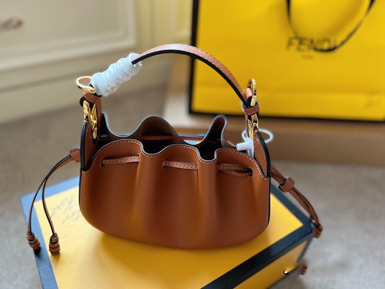 EN - New 1:1 rep  Bags FEI 247