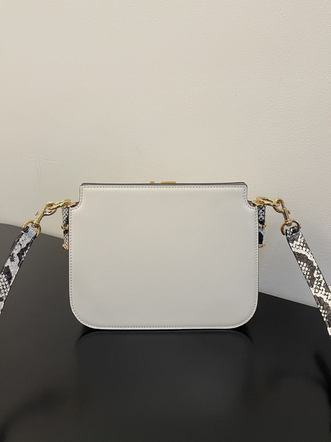 Top QualityTop Quality Touch White with Snakeskin Detail Bag For Woman 19cm/7.5in