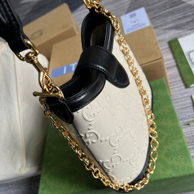 Top Quality -  Bags - 1558