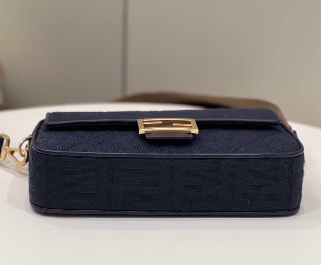Top QualityTop Quality Baguette Dark Blue For Women, Women’s Handbags, Shoulder And Crossbody Bags, 10in/27cm FF 8BR600AC9OF19PO