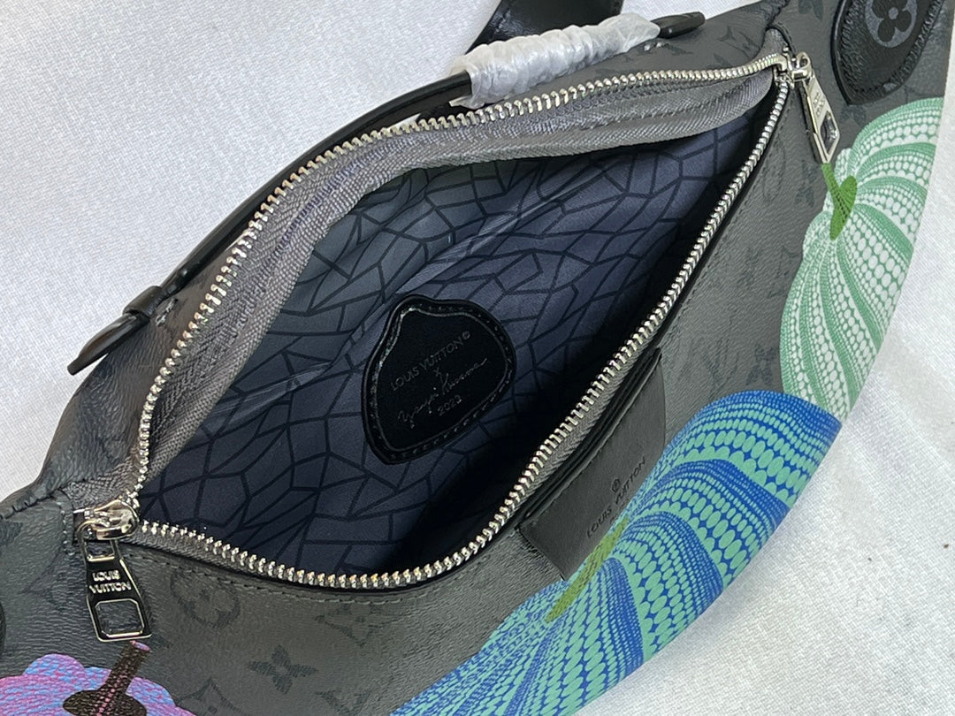New 1:1 rep Lux Bags LUV 907