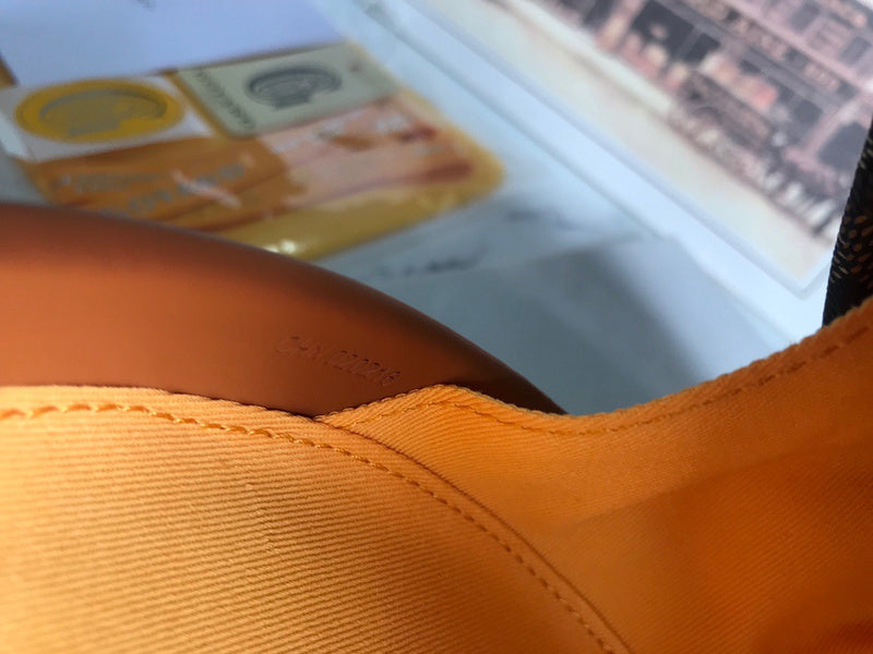 Top Quality - New 1:1 Rep Bags - 122