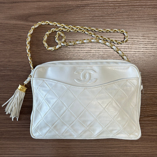 CHANEL Lambskin Quilted Tassel Camera Case White LB121334