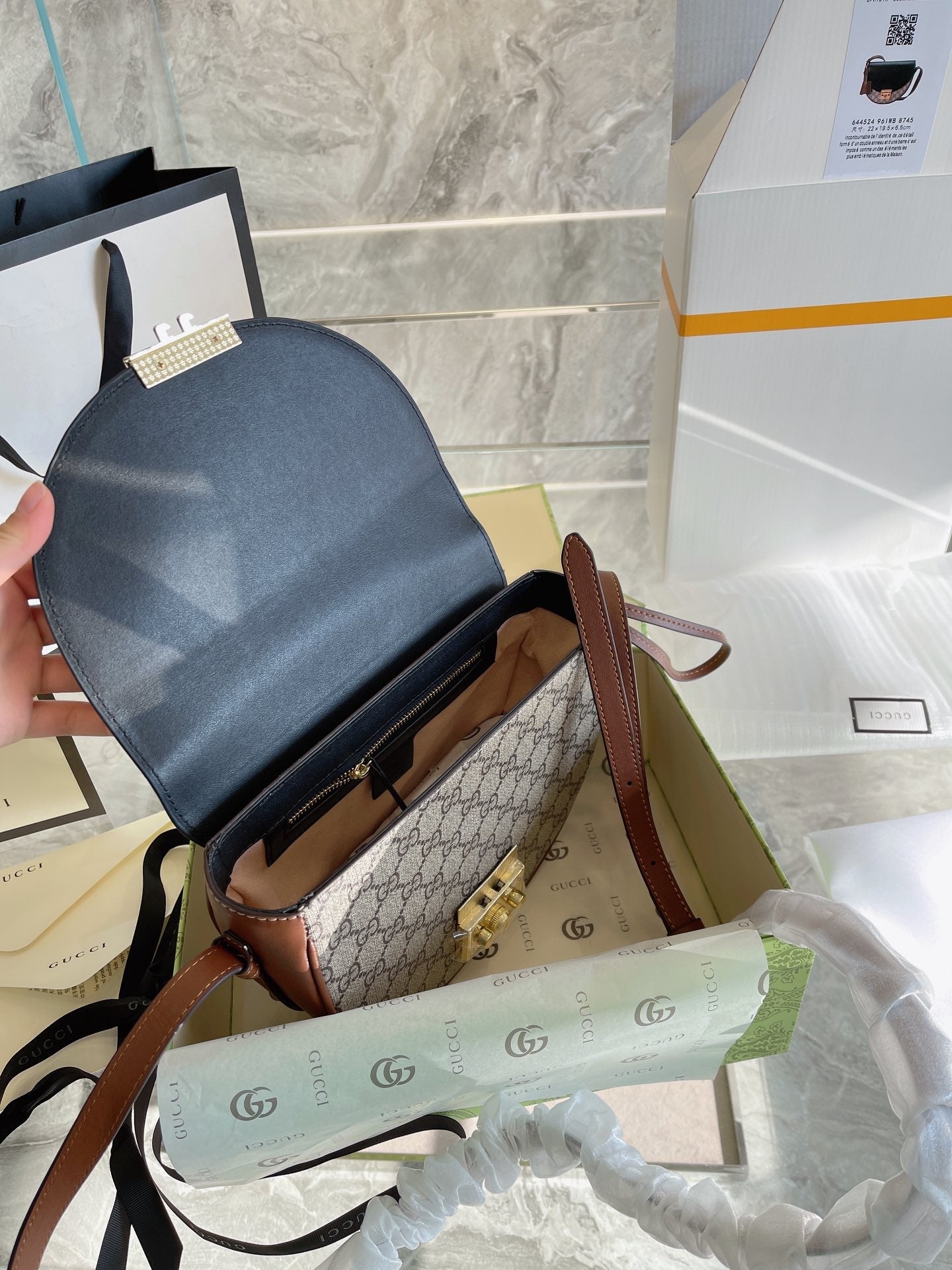 EN - New 1:1 rep  Bags GCI 223