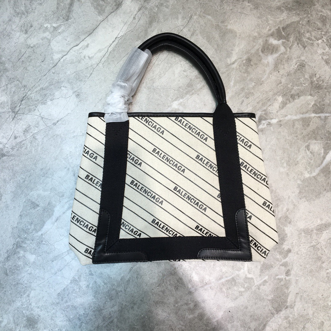 Top Quality Navy Small Cabas Tote Bag In White, For Women,  Bags 18.5in/47cm