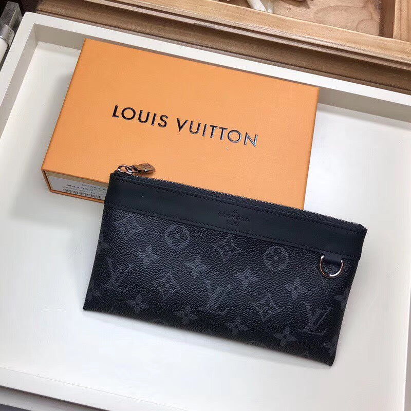 Top Quality Top Qualityscovery Pochette Monogram Pacific Canvas Black For Women, WoWallet 8.3in/21cm Top Quality M44323