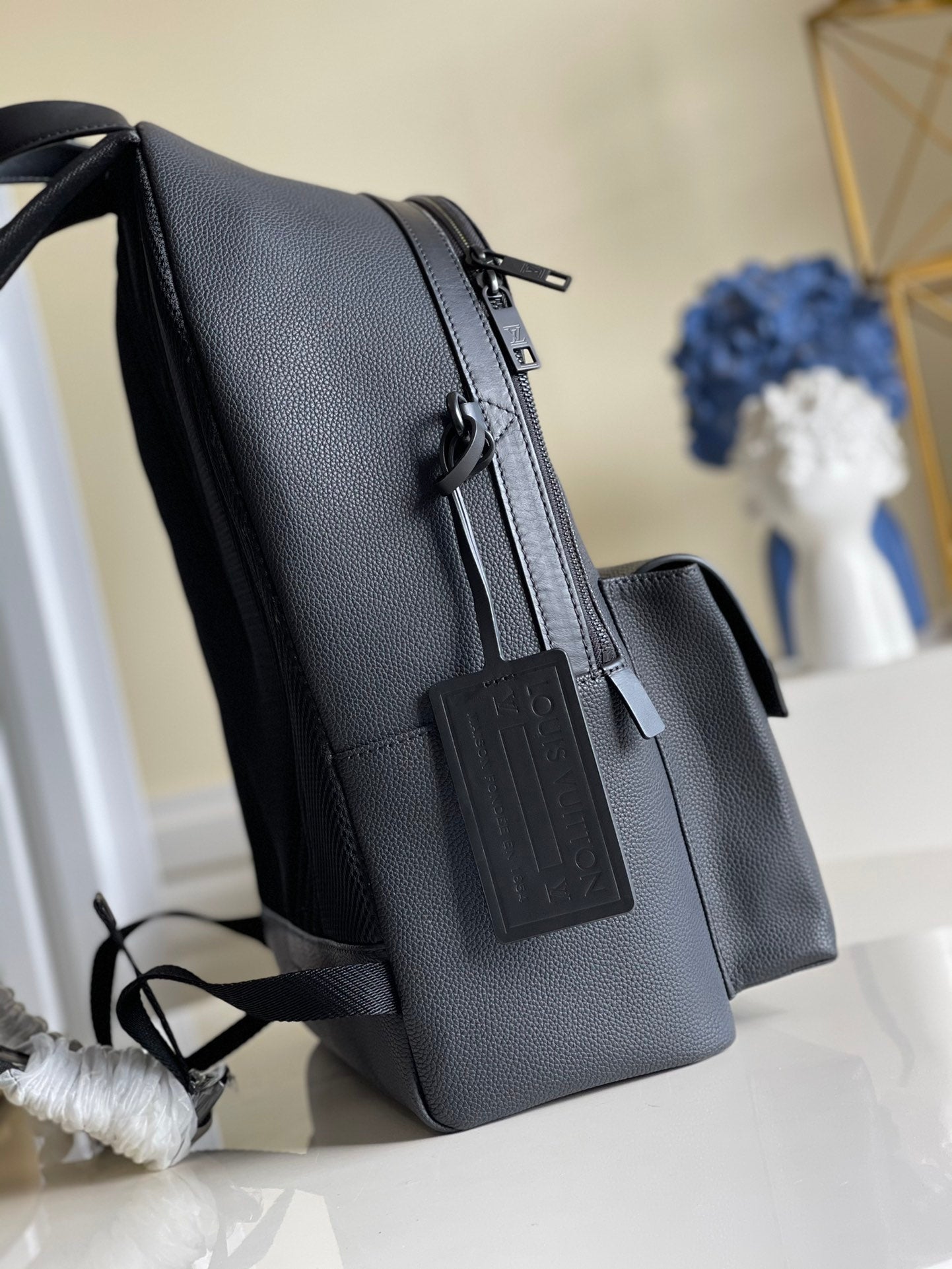 Top Quality Top Quality Aerogram Backpack Black For Men, Bags 43cm Top Quality M57079