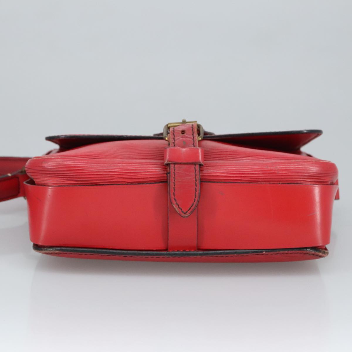 Louis Vuitton Cartouchiere
