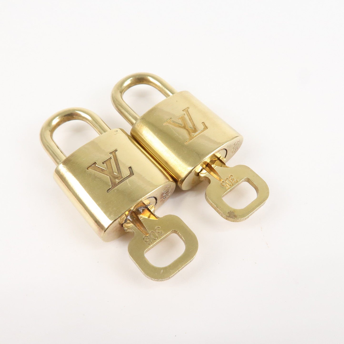 Louis Vuitton Set of 10 Lock & Key Cadena Key Lock  d