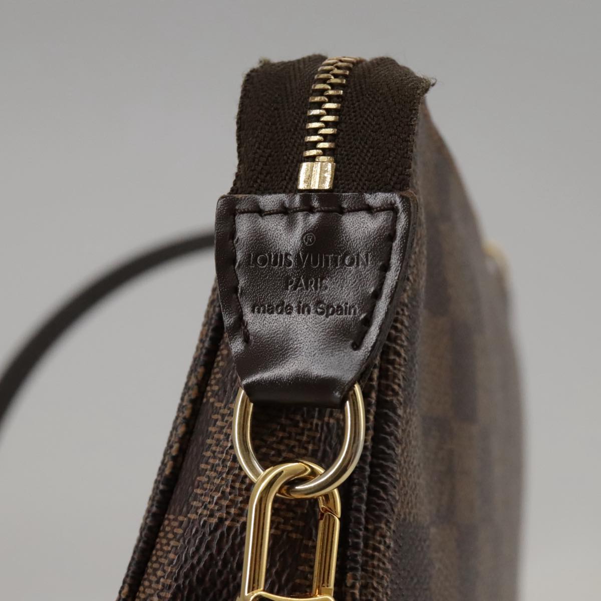 Louis Vuitton Pochette Accessoire