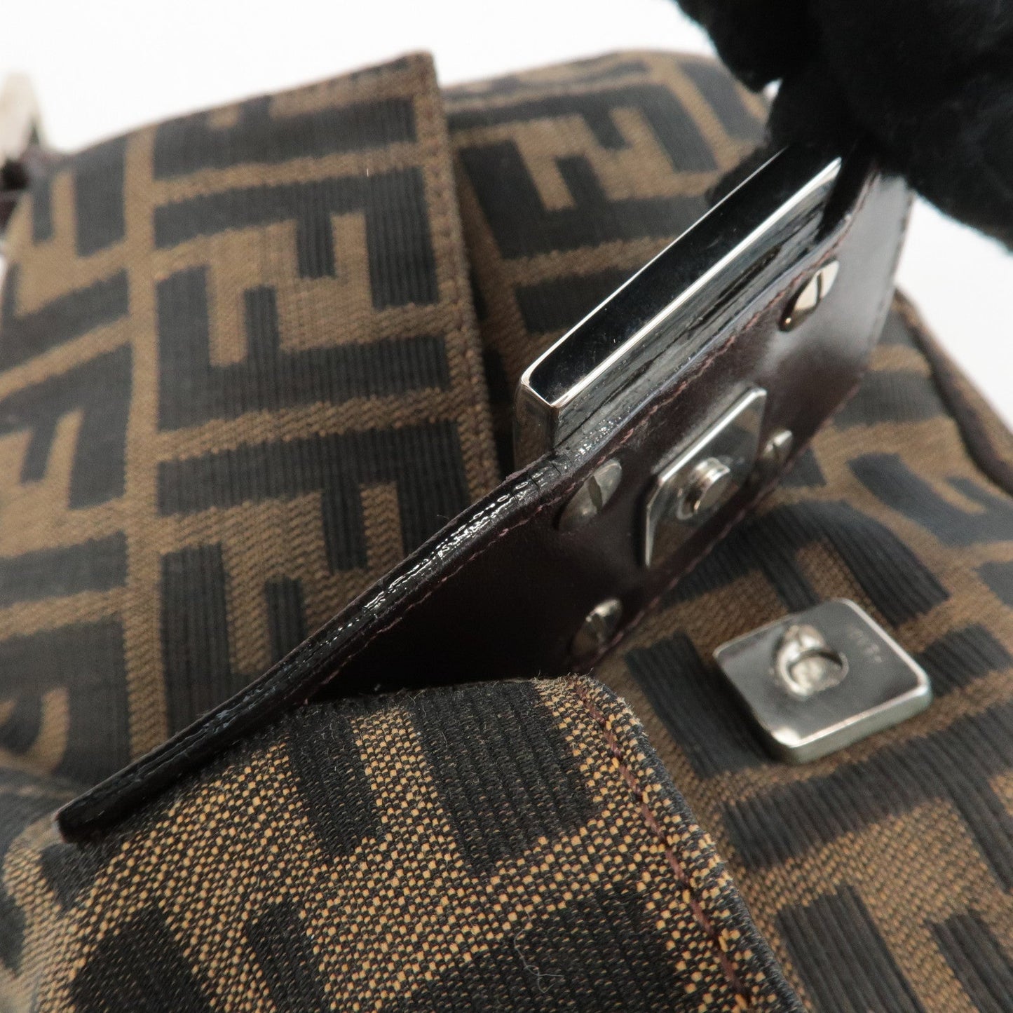 FENDI Zucca Mamma Baguette Canvas Shoulder Bag 26424 Brown Black  d