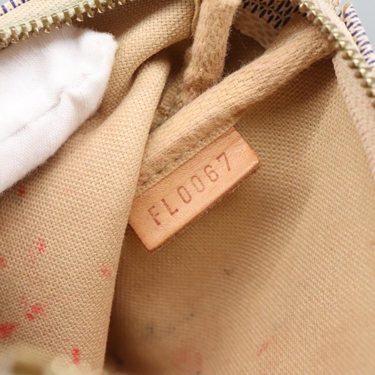 Louis Vuitton Pochette Accessoire