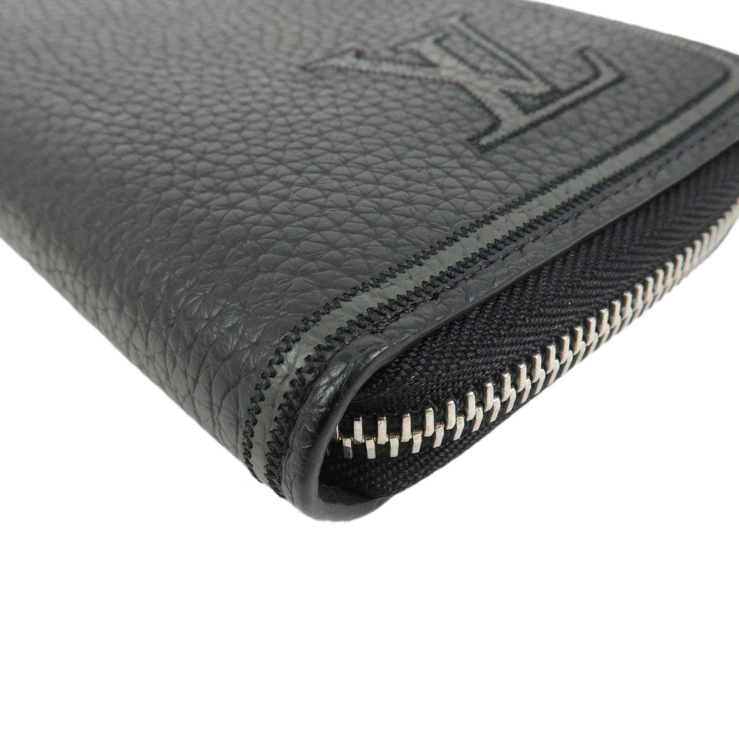 Louis Vuitton Torillon Leather Vertical Zippy Wallet Black M68228