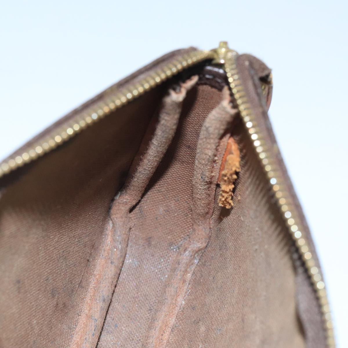 Louis Vuitton Mini Pochette Accessoires