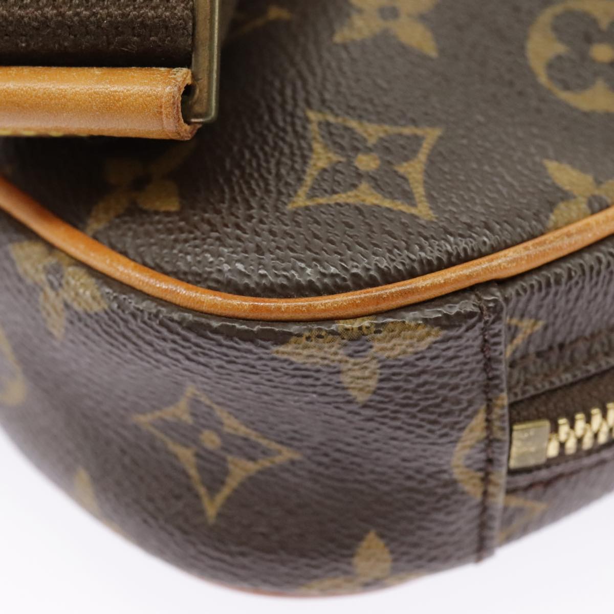 Louis Vuitton Gange
