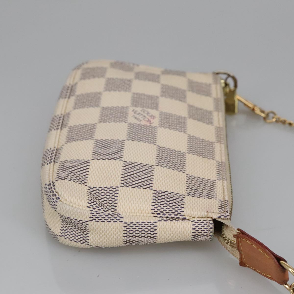 Louis Vuitton Pochette Accessoire