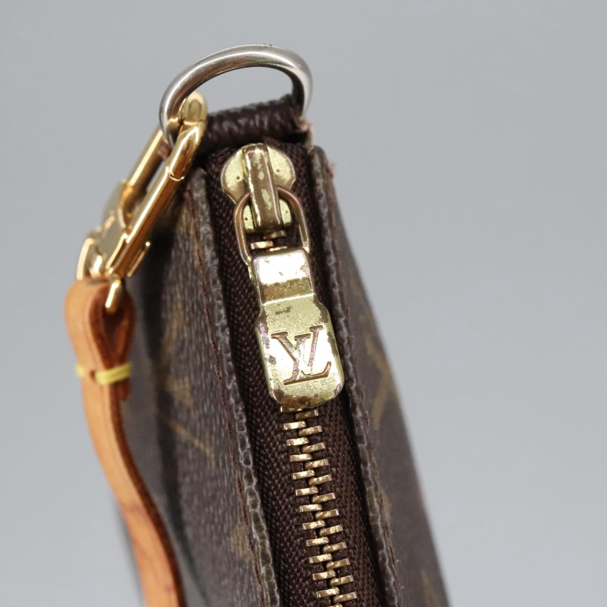 Louis Vuitton Pochette Accessoire
