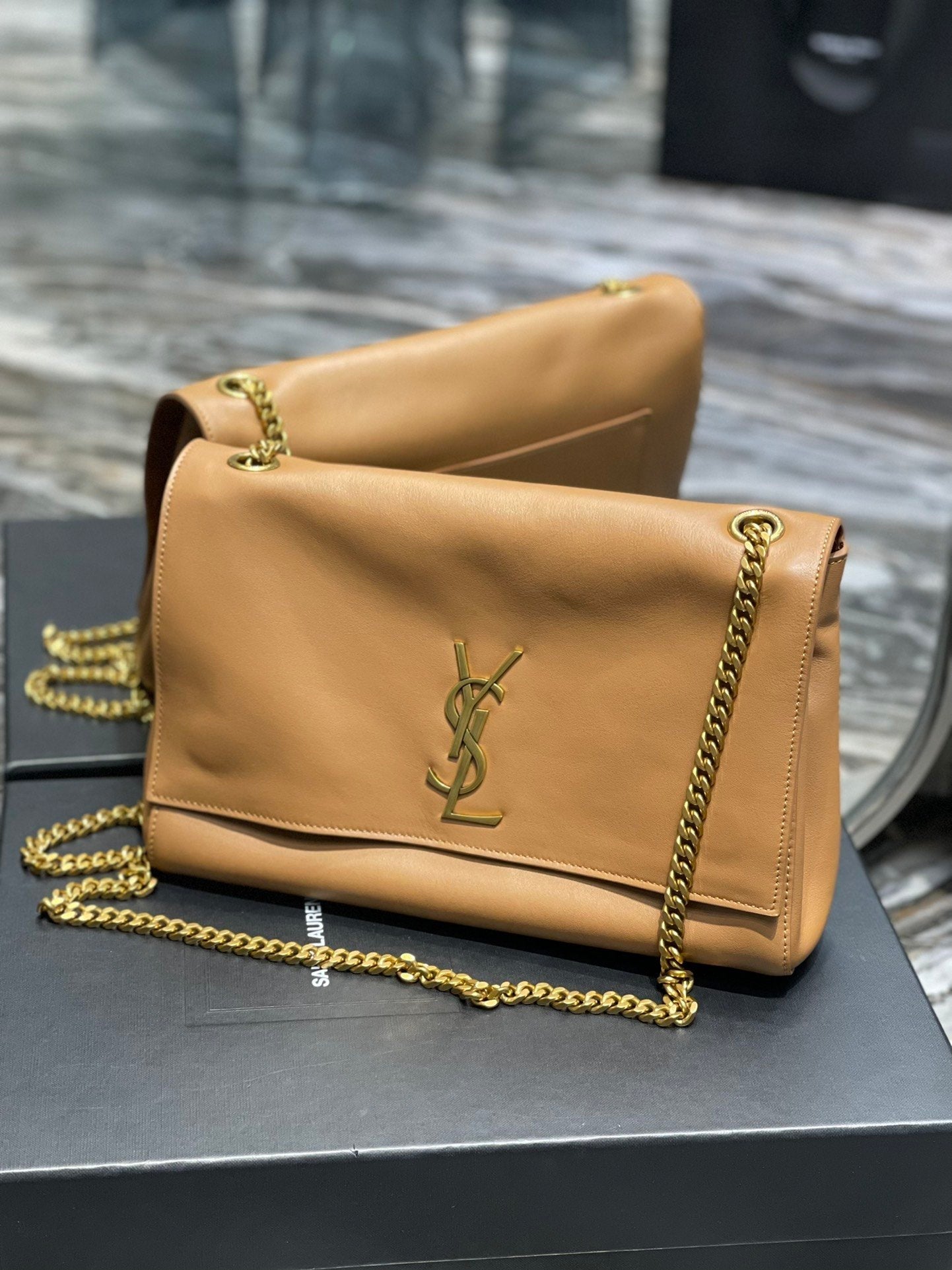 Top Quality Kate MeTop Qualityum Reversible Chain Bag Brown In Suede With Gold Hardware For Women 11.2in/29cm YSL