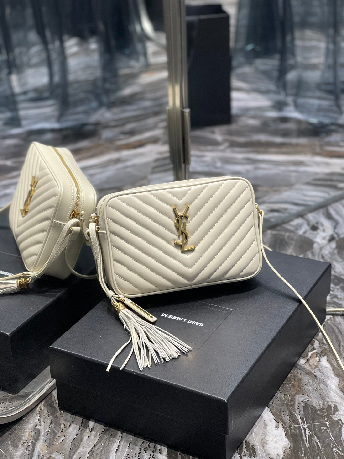 Top Quality Lou Camera Bag White With Gold Toned Hardware For Women 9in/23cm YSL 612544DV7079207