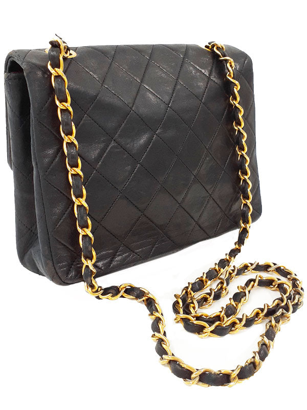 Chanel Matelasse Chain Shoulder Bag Black