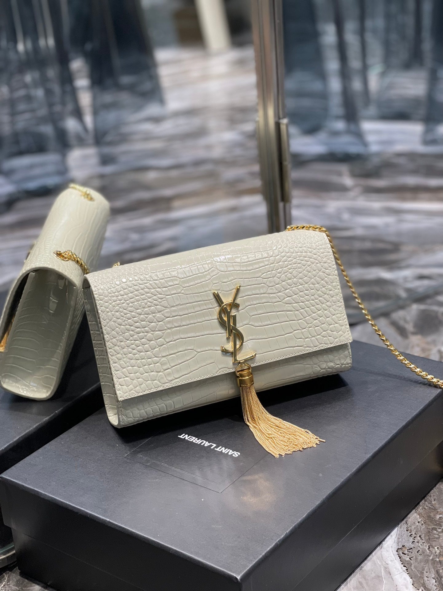 YSSL Kata Medium Chain Bag White  With Tassel For Women 9in/24cm YSL 354119DND0J9207
