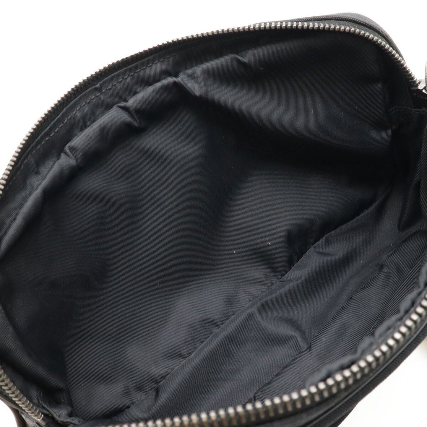 Gucci Black Nylon Canvas Leather Fanny Pack Pouch ( )