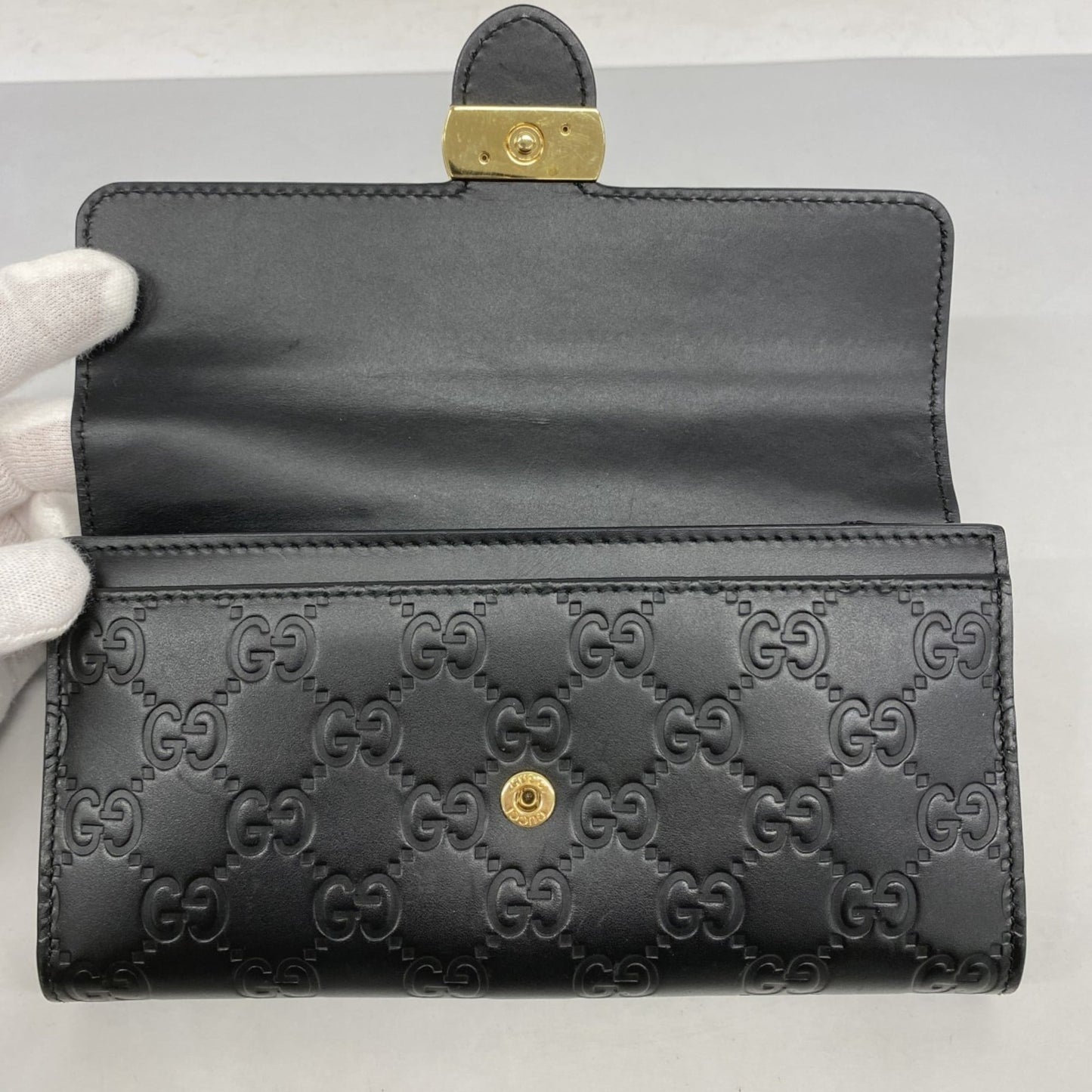 Gucci Black Leather Long Wallet (Bi-Fold) ( )