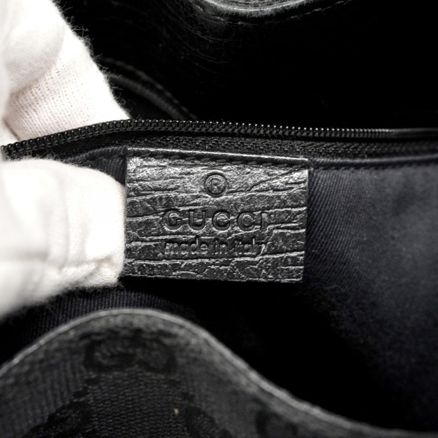 Gucci Black Canvas Handbag ( )